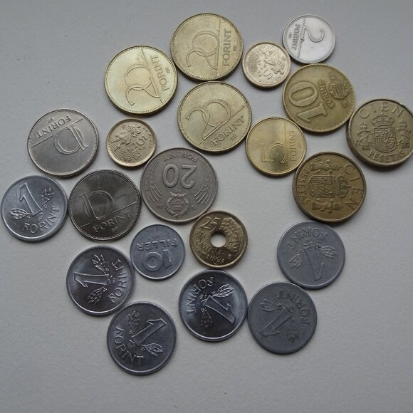 Old Spanish coins - Picture 2 of 2